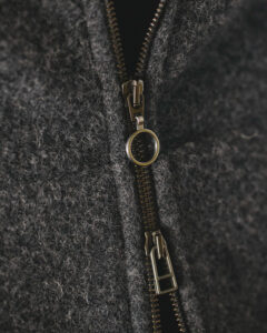 Asphalte Schurwollweste