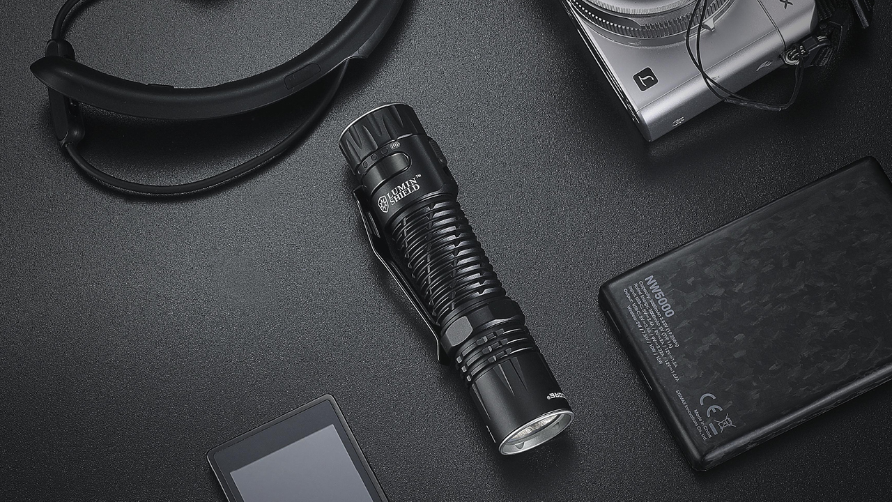 Nitecore EDC33 Taschenlampe