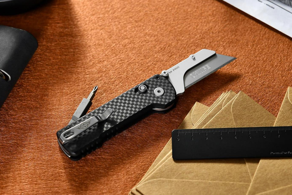 Olight U1 Pro Utility Knife