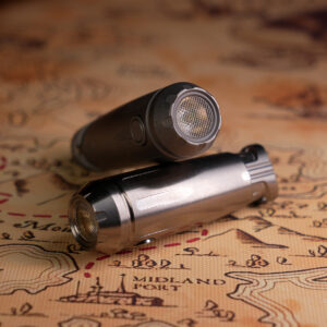 Orioners X3: Mini Titan-Taschenlampe mit Military-Design